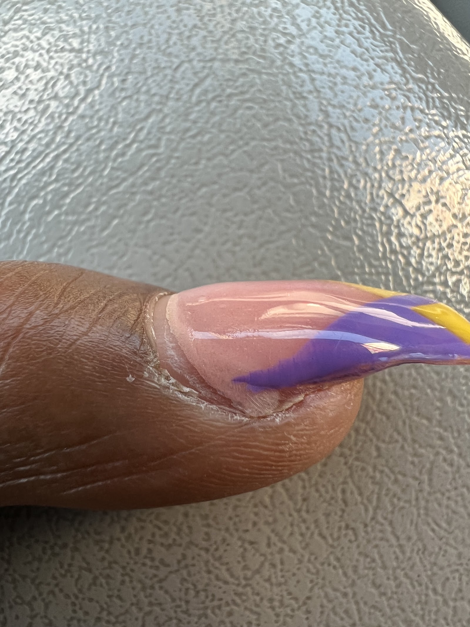 Platinum Pinkyz nail photo 8